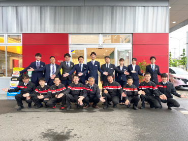岡山日産自動車株式会社 下中野店 スタッフ写真